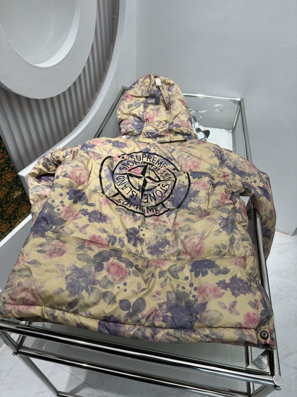 ハイクオリティダウンジャケット素材ディテール